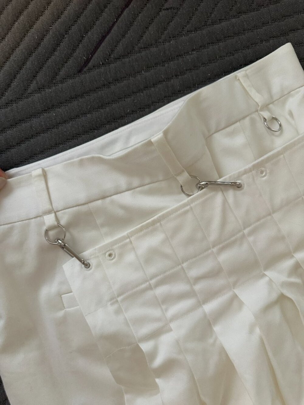 Tibi Chino Convertible Pleated Skirt (Retail price: $745.00) - Picture 3 of 10